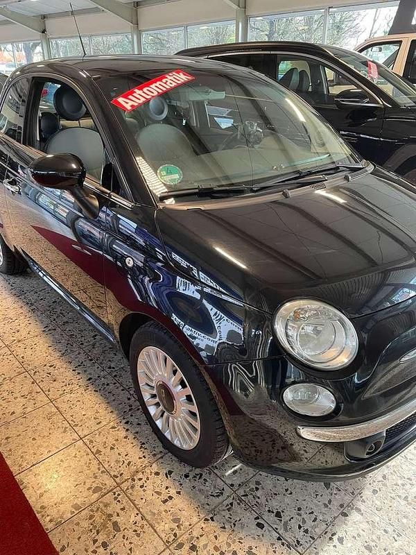Gebraucht Fiat 500 Lounge 69 PS (50 kW) 2012 Co esterno (vesuvio schwarz) Kleinwagen