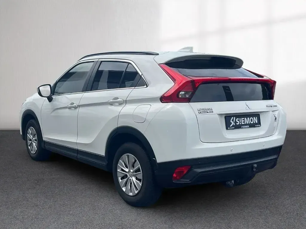 Gebraucht Mitsubishi Eclipse Cross Basis 163 PS (119 kW) 2018 S) (weiss SUV