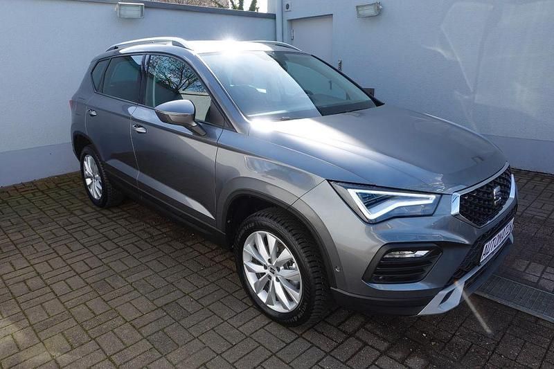 Gebraucht Seat Ateca Style 150 PS (110 kW) 2025 Grau SUV