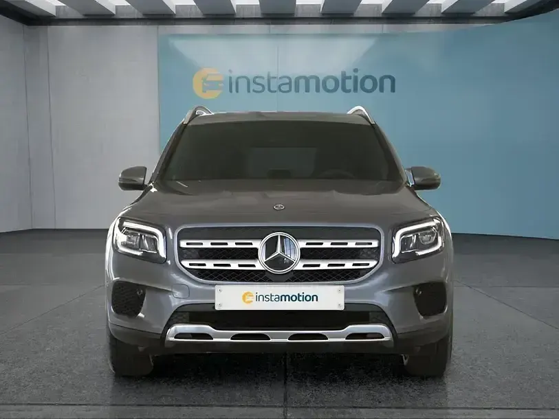 Gebraucht Mercedes GLB200 150 PS (110 kW) 2022 Grau SUV
