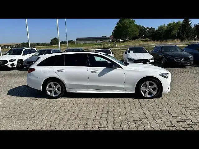 Gebraucht Mercedes C300e 313 PS (230 kW) 2024