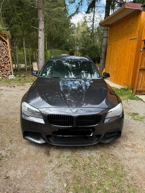Gebraucht BMW 535 313 PS (230 kW) 2012 Grau Kombi