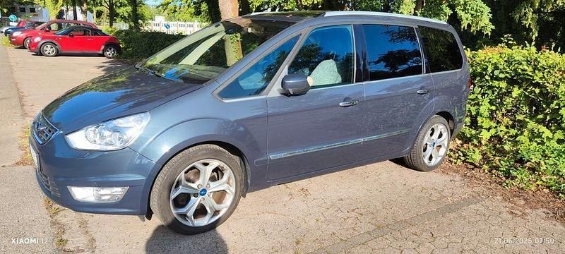 Grau Gebraucht 2012 Ford Galaxy Titanium Van / Kleinbus | 5.800 € (Superpreis) - Bild 1/4