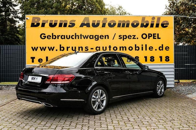 Gebraucht Mercedes E400 Avantgarde 333 PS (244 kW) 2013 Schwarz Limousine
