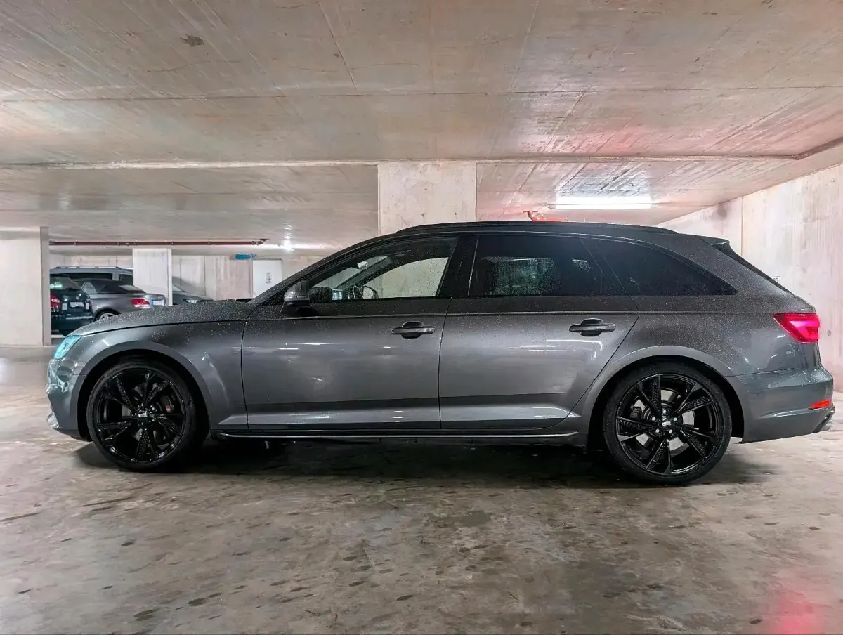 Używany Audi S4 354 KM (260 kW) 2018 Szary Kombi