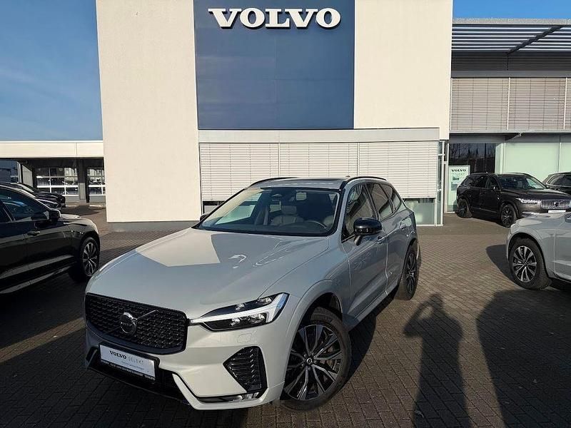 Grau Gebraucht 2023 Volvo XC60 Plus SUV | 37.900 € (Fairer Preis) - Bild 1/4