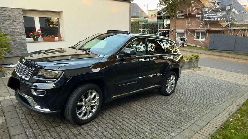 Schwarz Gebraucht 2015 Jeep Grand Cherokee Summit SUV | 18.000 € (Guter Preis) - Bild 1/4
