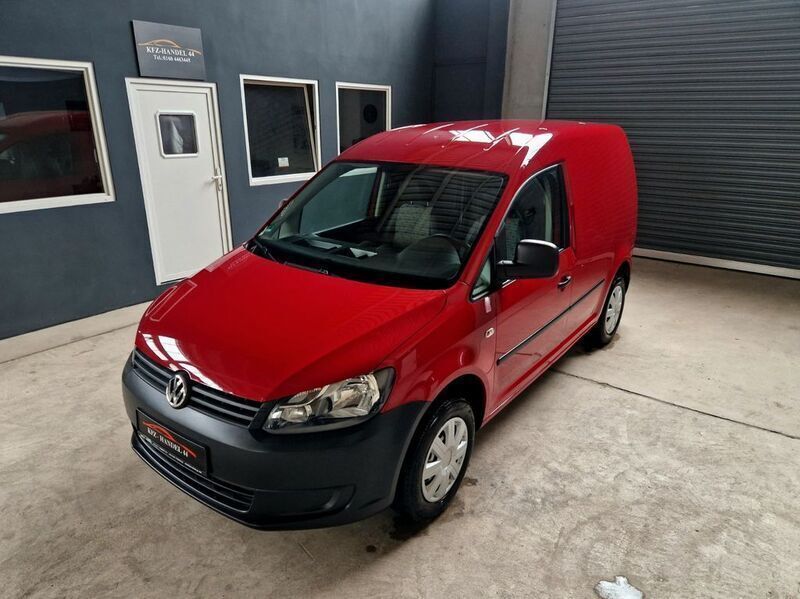 Gebraucht VW T5 75 PS (55 kW) 2012 Rot Van