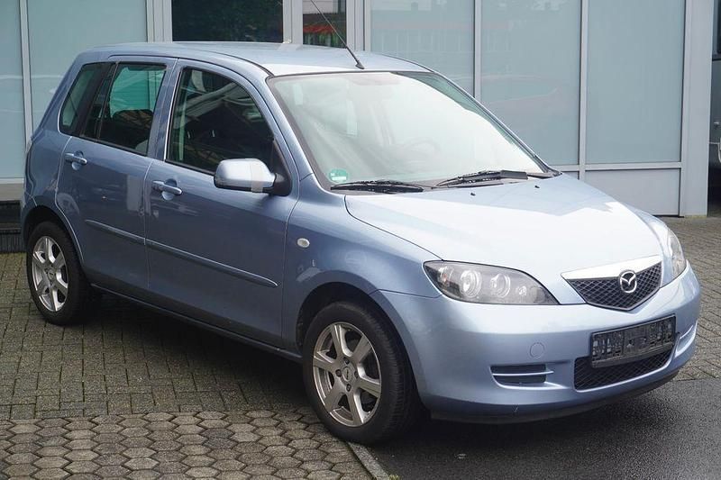 Blau Gebraucht 2007 Mazda 2 Active Limousine | 1.199 € (Fairer Preis) - Bild 1/4