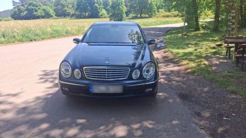 Blau Gebraucht 2005 Mercedes 280 Limousine | 2.700 € (Guter Preis) - Bild 1/4