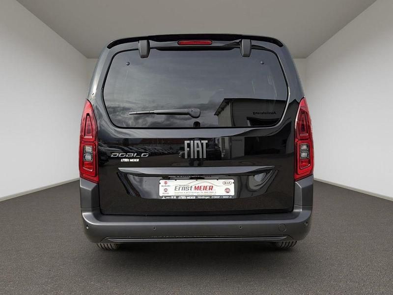 Neu Fiat Doblò 131 PS (96 kW) 2026 Schwarz Van / Kleinbus