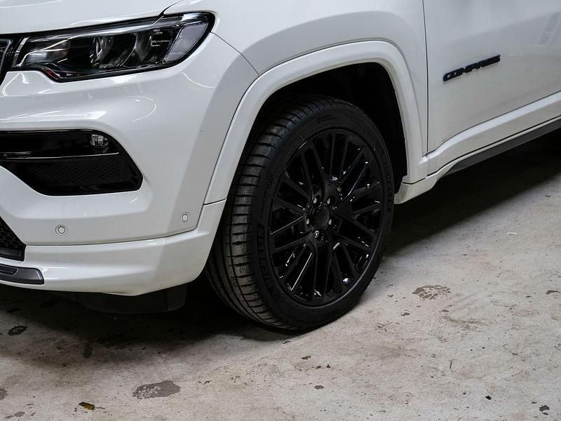 Gebraucht Jeep Compass 241 PS (177 kW) 2022 Weiß SUV