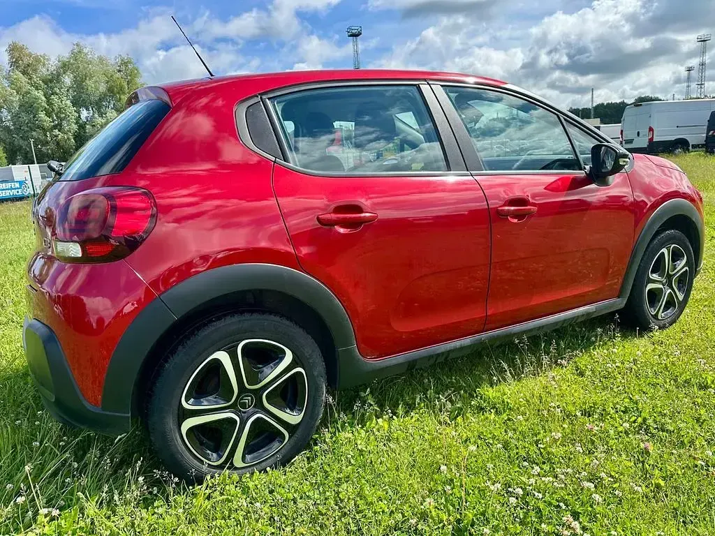 Gebraucht Citroën C3 Feel 82 PS (60 kW) 2021 Rot Kleinwagen