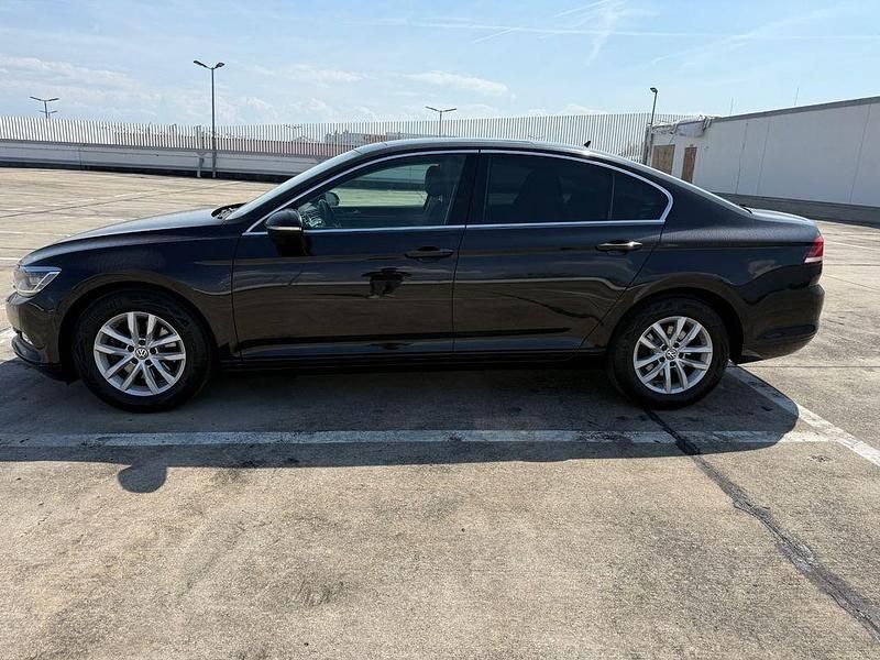 Usata VW Passat 190 CV (139 kW) 2015 Nero Berlina