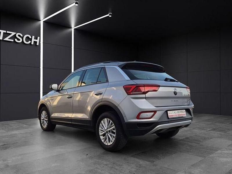 Gebraucht VW T-Roc Life 150 PS (110 kW) 2022 Pyrit silber metallic SUV