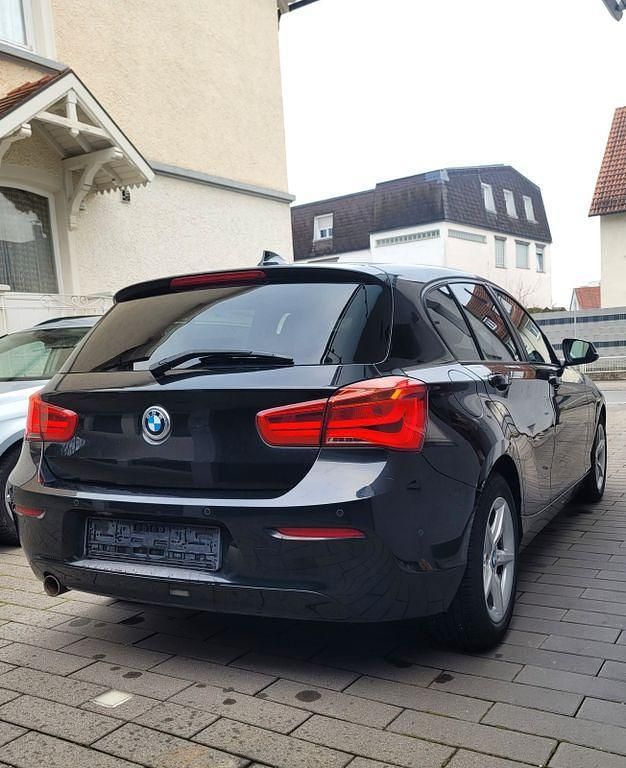 Gebraucht BMW 118 Advantage 150 PS (110 kW) 2018 Schwarz Kleinwagen