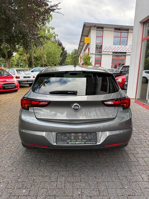 Gebraucht Opel Astra Active 110 PS (80 kW) 2019 Grau Kleinwagen