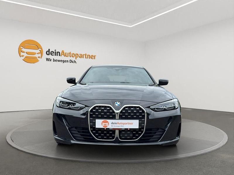 Gebraucht BMW 420 Shadowline 190 PS (139 kW) 2024 Black sapphire Limousine