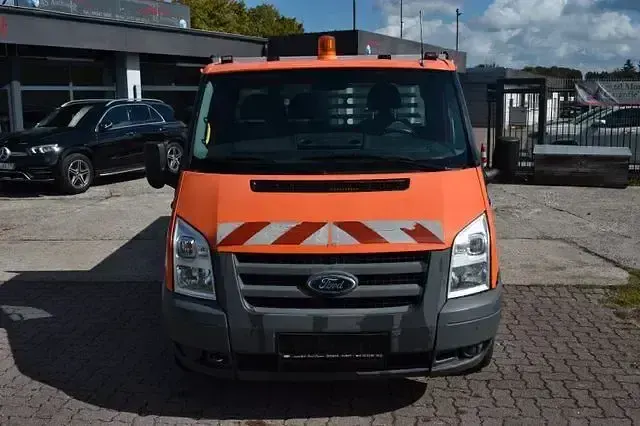 Occasion Ford Transit 116 ch (85 kW) 2010 Orange