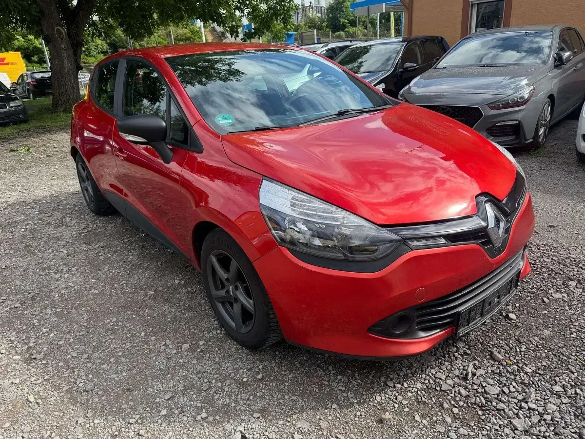 Gebraucht Renault Clio Expression 73 PS (53 kW) 2015 Rot Kleinwagen