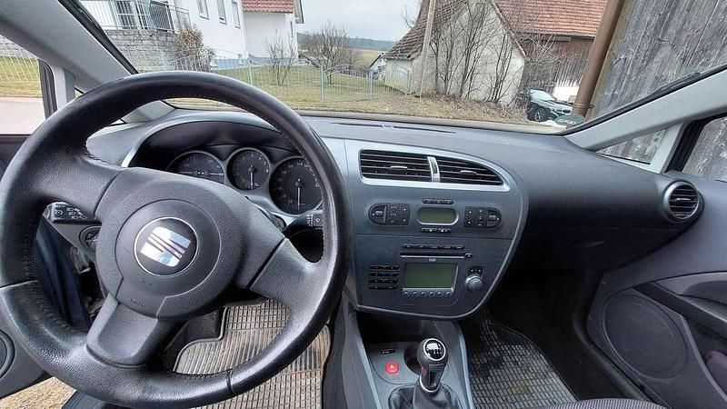 Gebraucht Seat Leon Comfort 125 PS (91 kW) 2009 Limousine