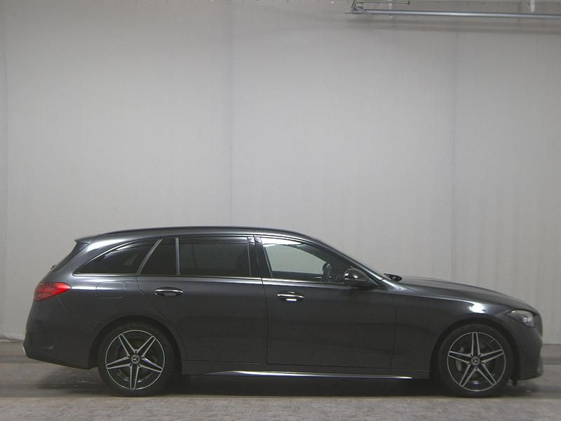 Schwarz Gebraucht 2022 Mercedes C220 AMG line Kombi | 24.480 € (Fairer Preis) - Bild 1/4