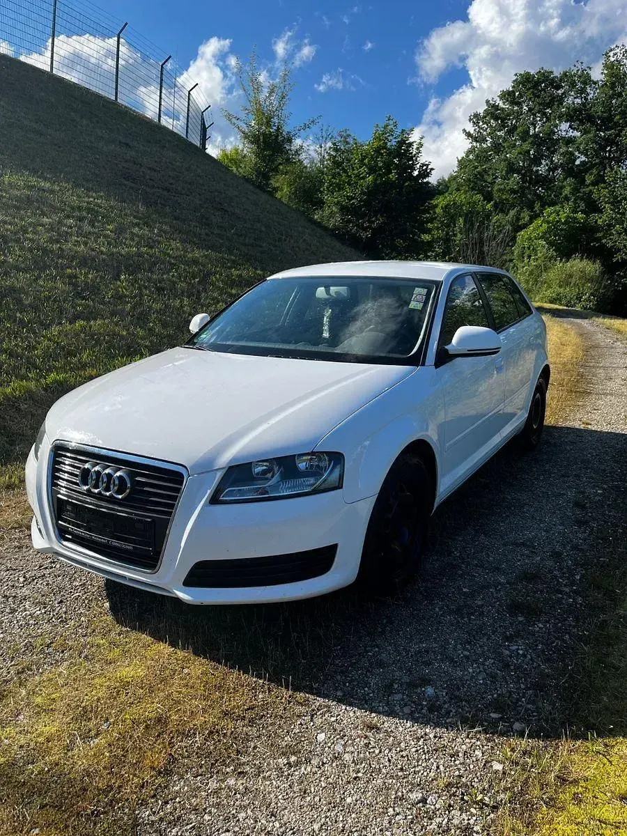 Gebraucht Audi A3 125 PS (91 kW) 2008 Weiß Kleinwagen