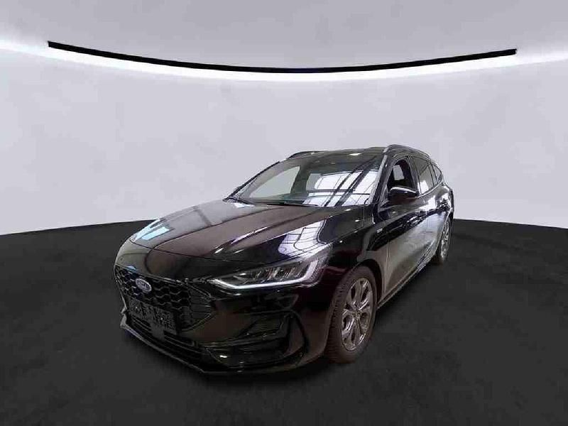 Silber Gebraucht 2024 Ford Focus ST-Line Kombi | 22.998 € (Superpreis) - Bild 1/4