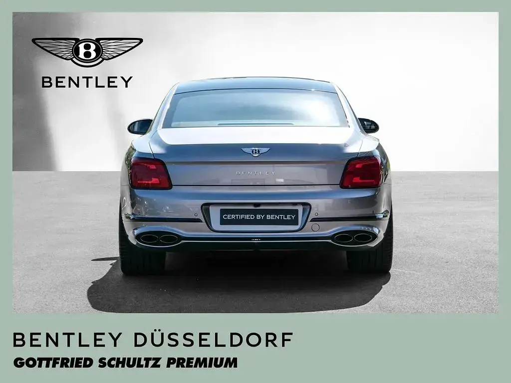 Gebraucht Bentley Flying Spur 551 PS (405 kW) 2022 Silber Limousine