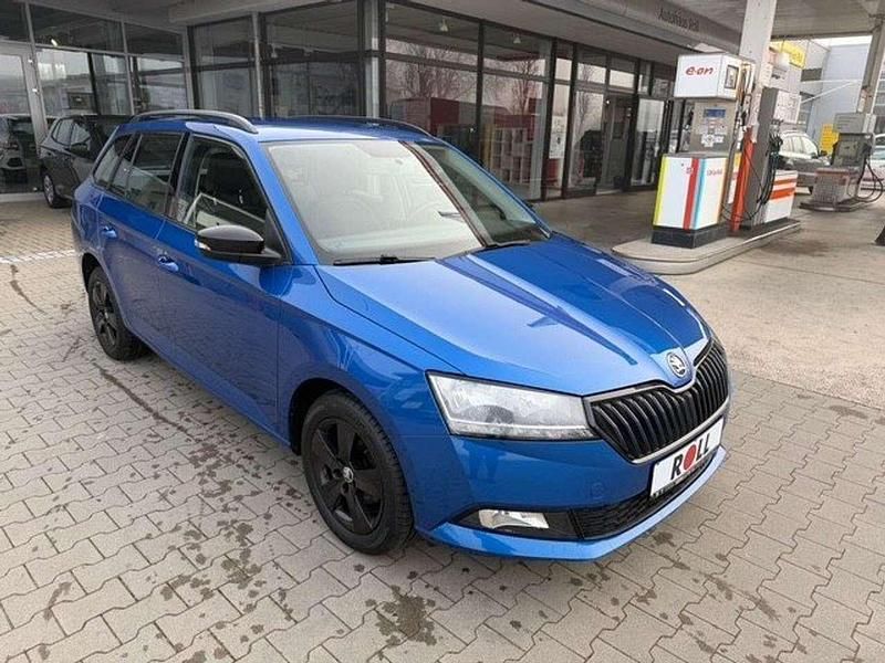 Gebraucht Skoda Fabia Ambition 95 PS (69 kW) 2021 Raceblau metallic Kombi
