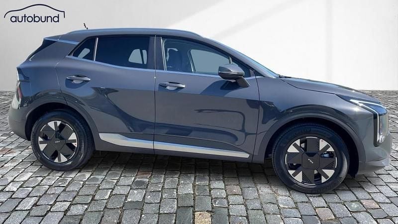 Neu Kia Sportage Gold 150 PS (110 kW) 2025 Grau / pentametal SUV