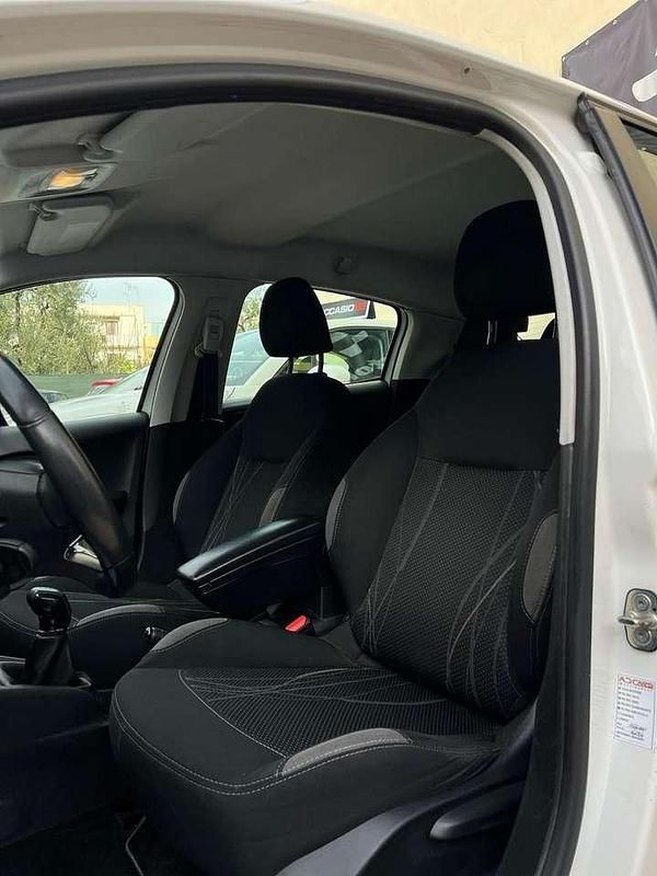 Brugt Peugeot 208 Access 68 HK (50 kW) 2014 Hvid Hatchback