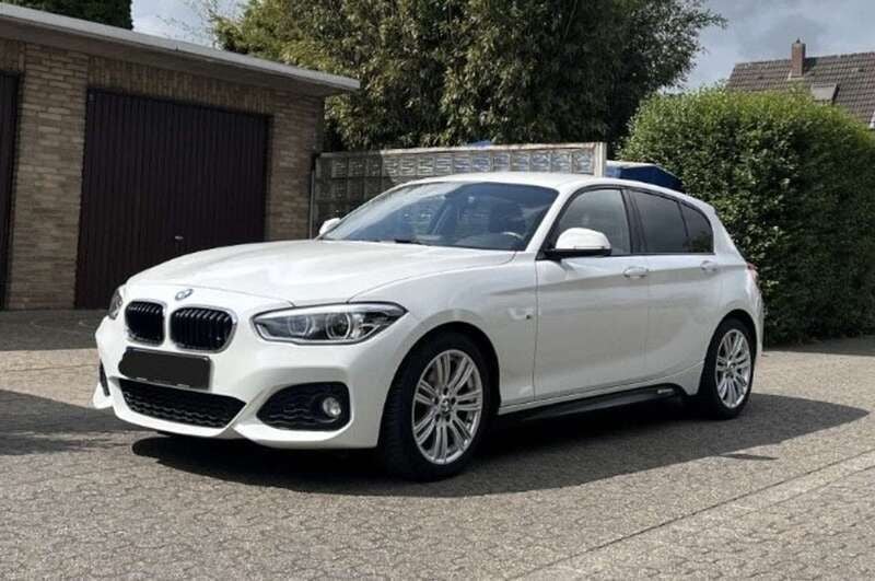 Weiß Gebraucht 2016 BMW 120 M Sport Kleinwagen | 16.499 € (Guter Preis) - Bild 1/4