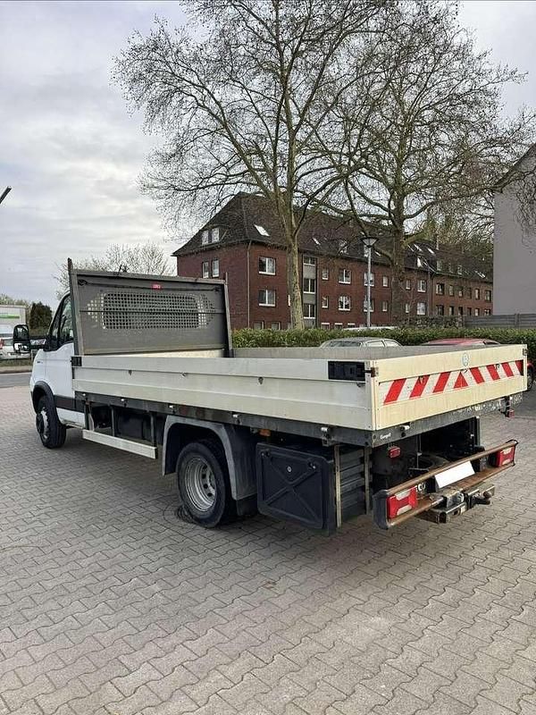 Gebraucht Iveco Daily 170 PS (125 kW) 2011 Weiß Van