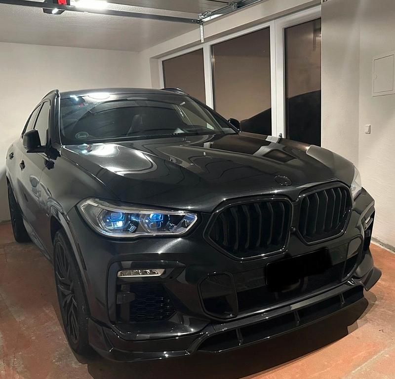Schwarz Gebraucht 2020 BMW X6 M50 SUV | 63.000 € (Fairer Preis) - Bild 1/4