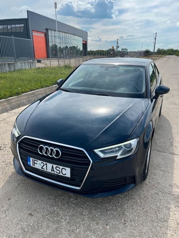 Blau Gebraucht 2016 Audi A3 Basis Limousine | 11.800 € (Guter Preis) - Bild 1/4