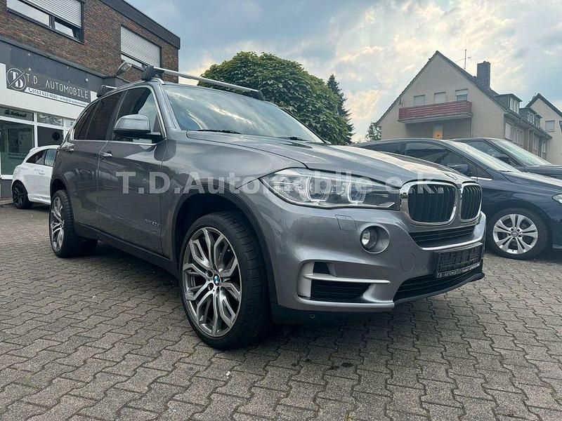 Gebraucht BMW X5 Performance 258 PS (189 kW) 2014 Grau SUV