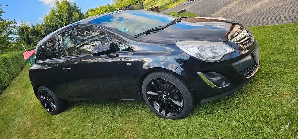 Usado Opel Corsa 101 HP (74 kW) 2011 Citadino
