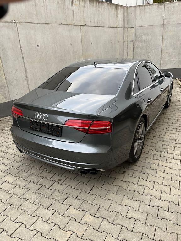 Gebraucht Audi S8 Sport 519 PS (381 kW) 2017 Grau Limousine