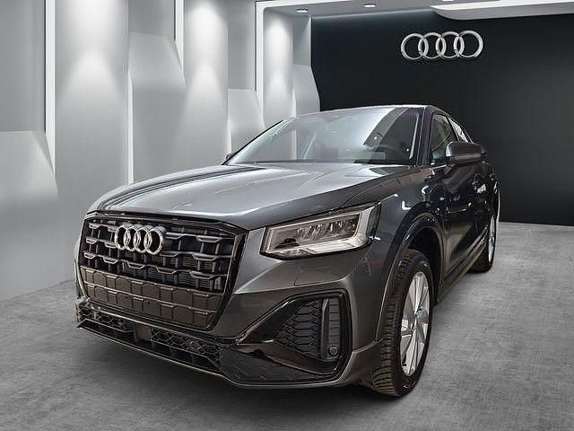 Neu Audi Q2 S-Line 150 PS (110 kW) 2026 Daytonagrau perleffekt SUV