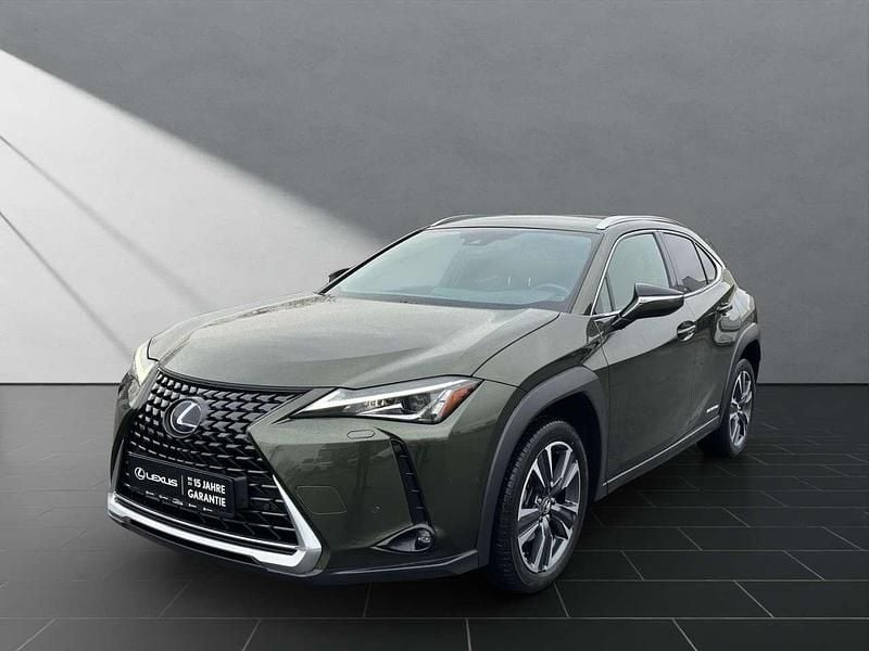 Grün Gebraucht 2022 Lexus UX 250h SUV | 27.250 € (Fairer Preis) - Bild 1/4