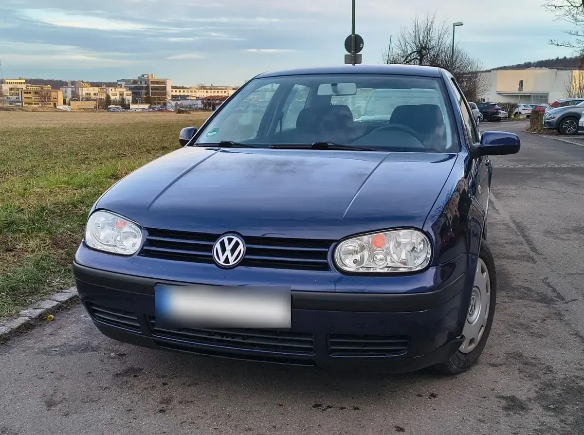 Gebraucht VW Golf IV 101 PS (74 kW) 2000 Blau Limousine