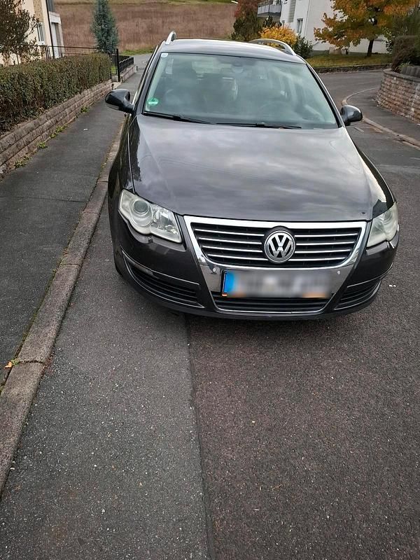 Gebraucht VW Passat 140 PS (102 kW) 2007 Schwarz Kombi