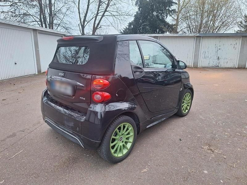 Schwarz Gebraucht 2012 Smart ForTwo Cabrio Cabrio | 6.299 € (Etwas zu teuer) - Bild 1/4