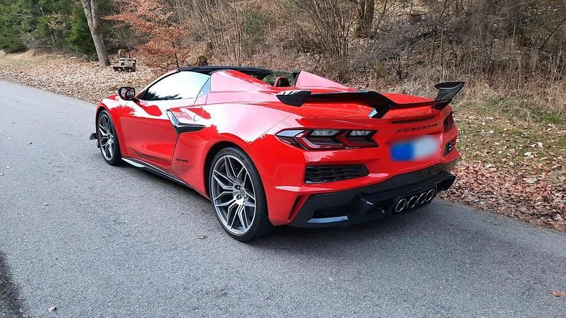 Gebraucht Corvette Z06 680 PS (500 kW) 2023 Rot Cabrio