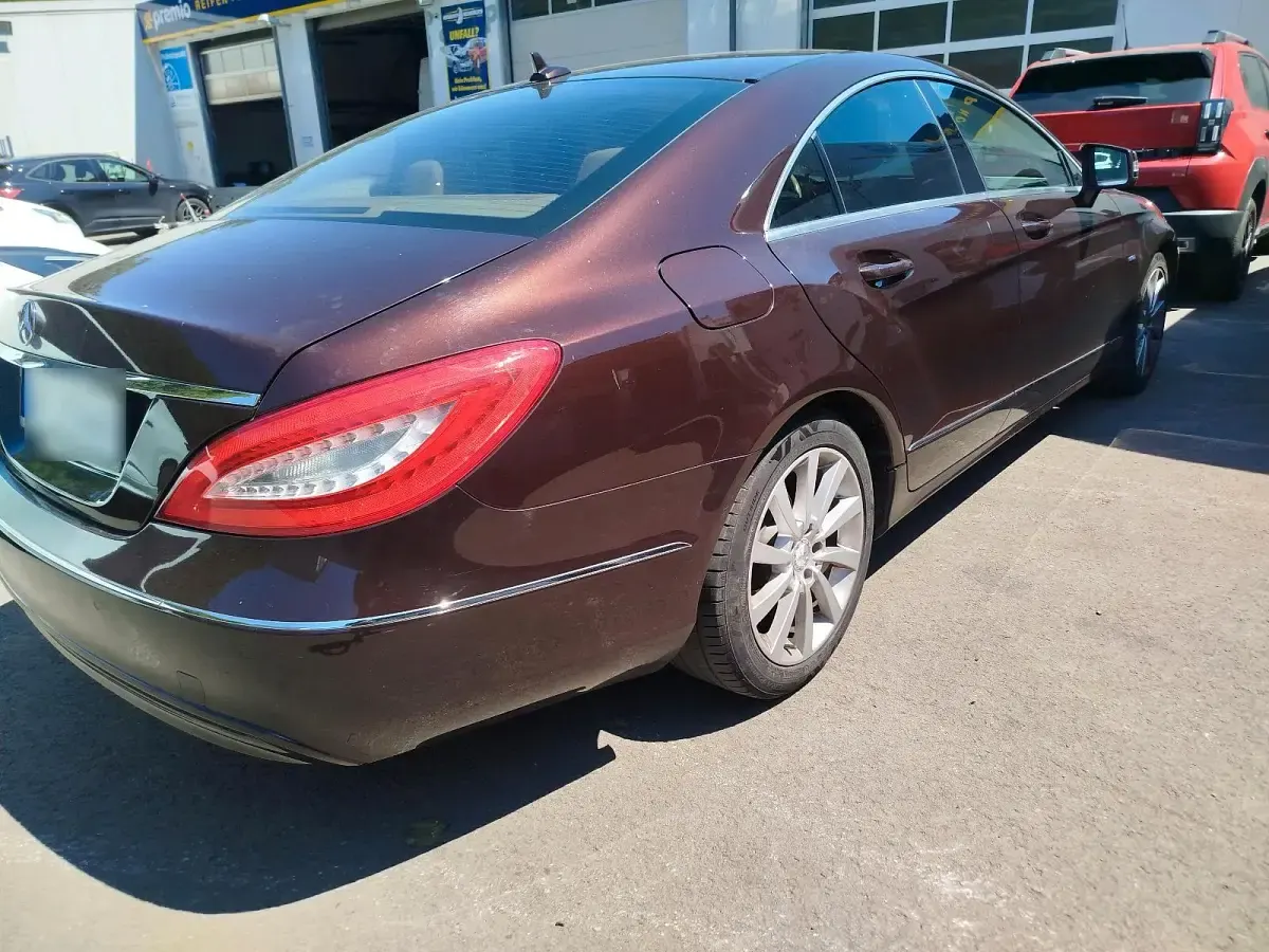 Gebraucht Mercedes CLS350 265 PS (194 kW) 2011 Braun Coupé