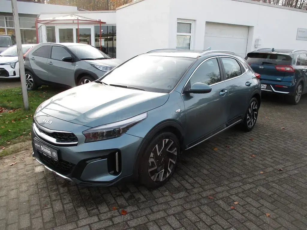 Gebraucht Kia XCeed Comfort 101 PS (74 kW) 2024 Grau SUV