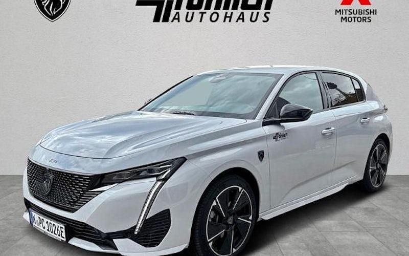 Okenit weiß metallic Gebraucht 2024 Peugeot e-308 GT Kleinwagen | 34.990 € (Guter Preis) - Bild 1/4