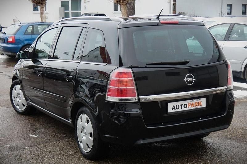 Gebraucht Opel Zafira Edition 140 PS (102 kW) 2007 Schwarz Van / Kleinbus