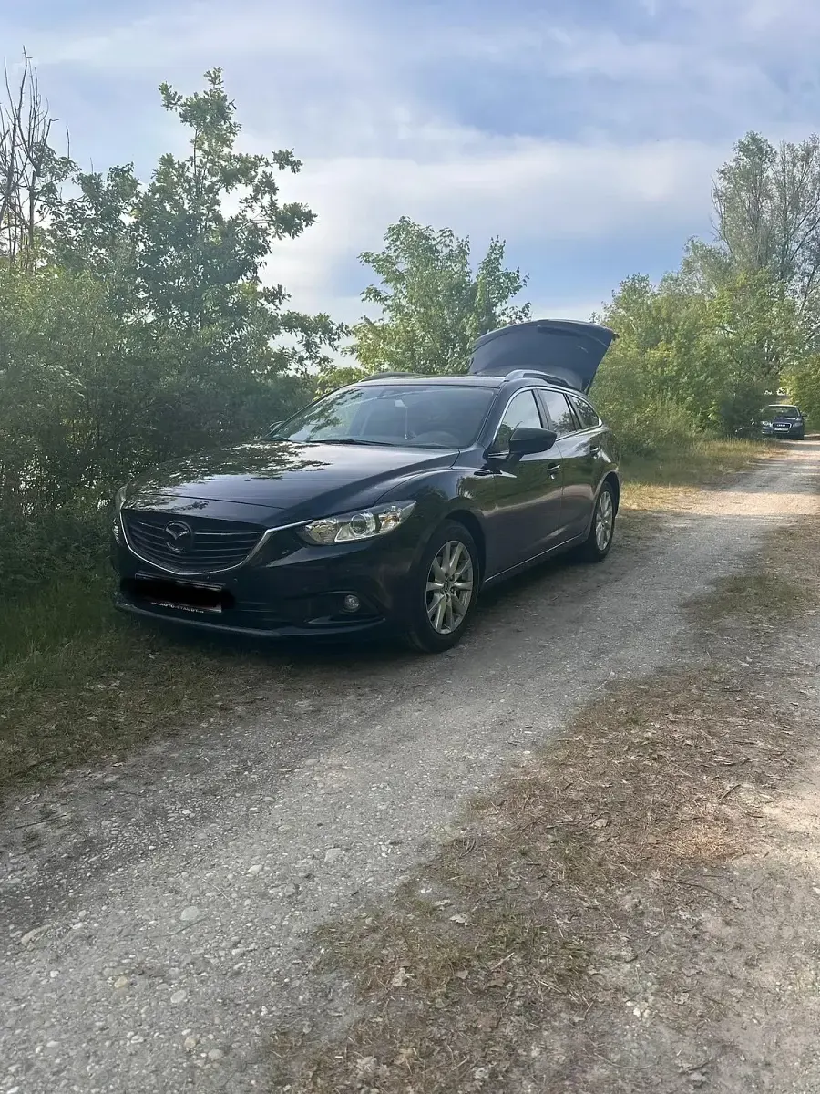 Gebraucht Mazda 6 150 PS (110 kW) 2015 Schwarz Kombi